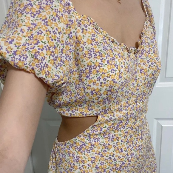 Tobi floral dress - Picture 2 of 4